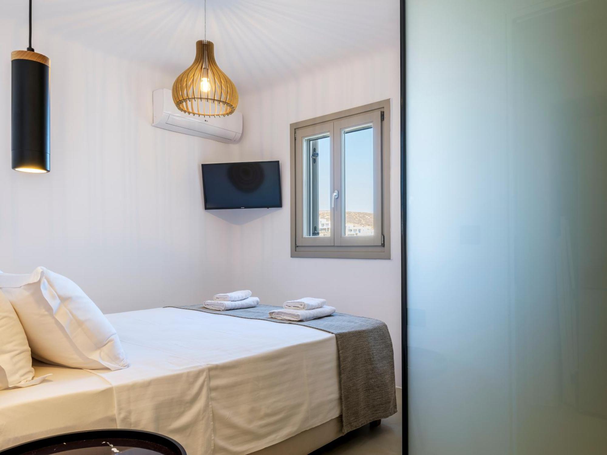 The Mykonist Merchia Beach Villas & Suites Esterno foto