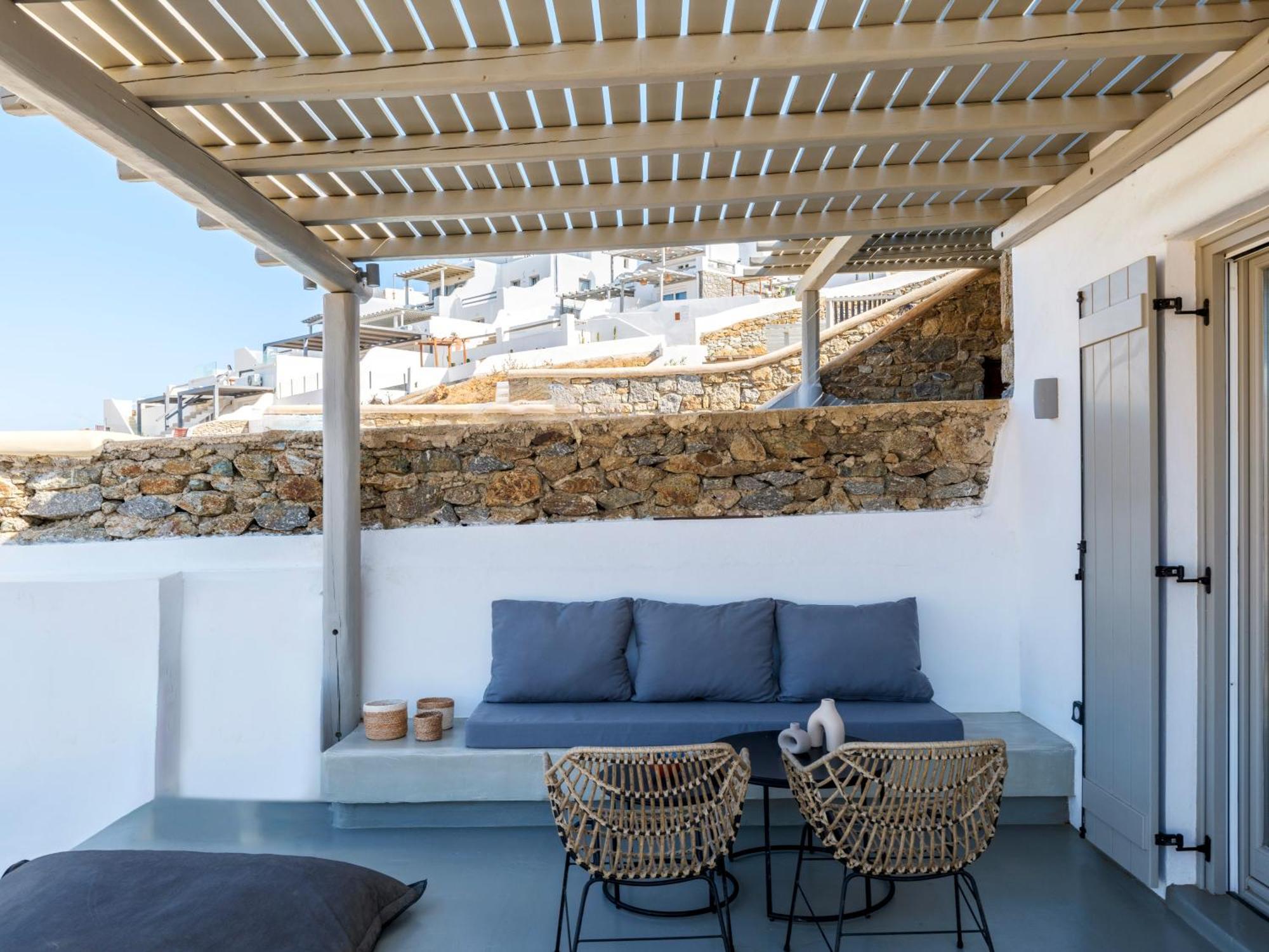The Mykonist Merchia Beach Villas & Suites Esterno foto