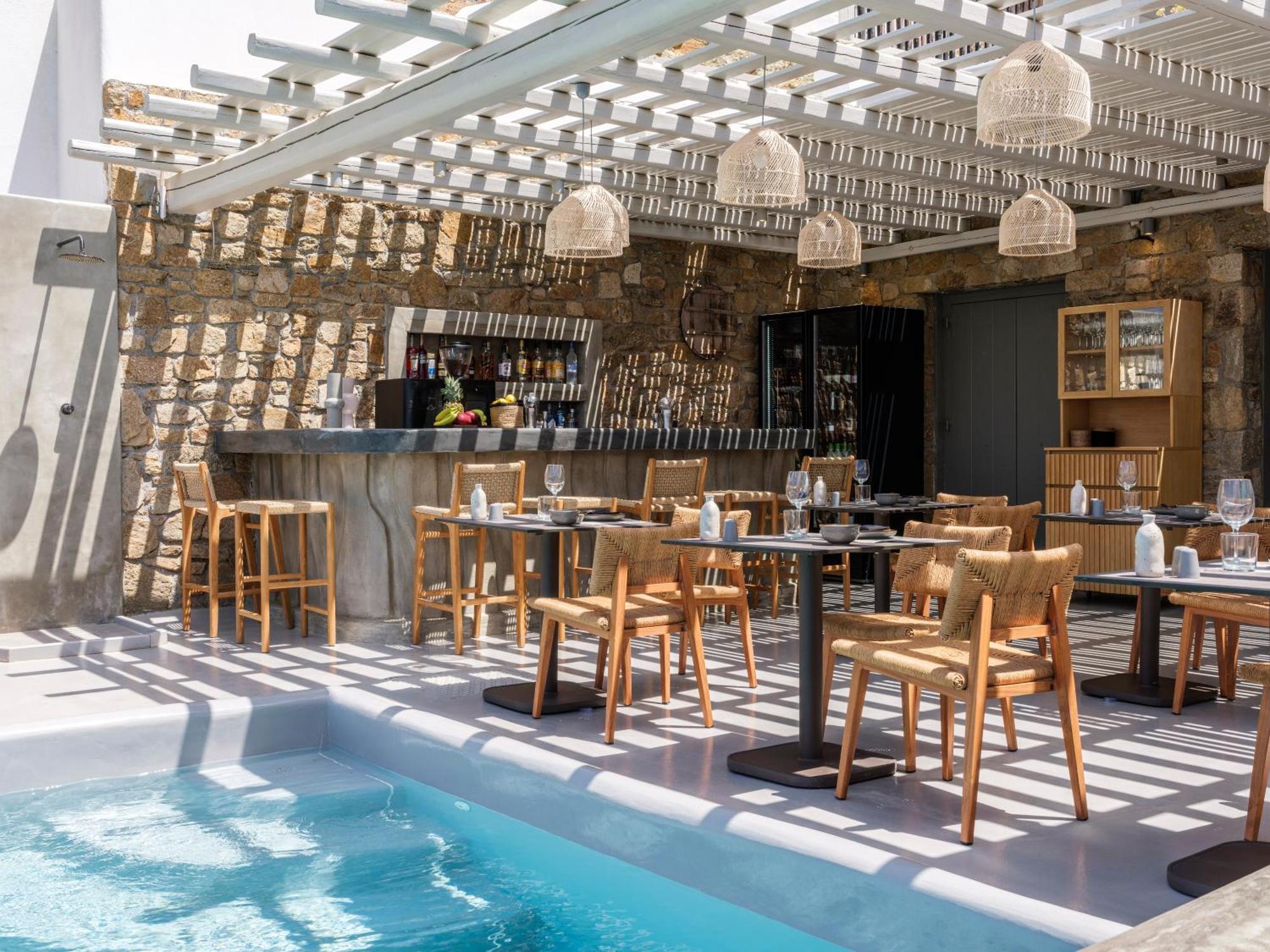 The Mykonist Merchia Beach Villas & Suites Esterno foto