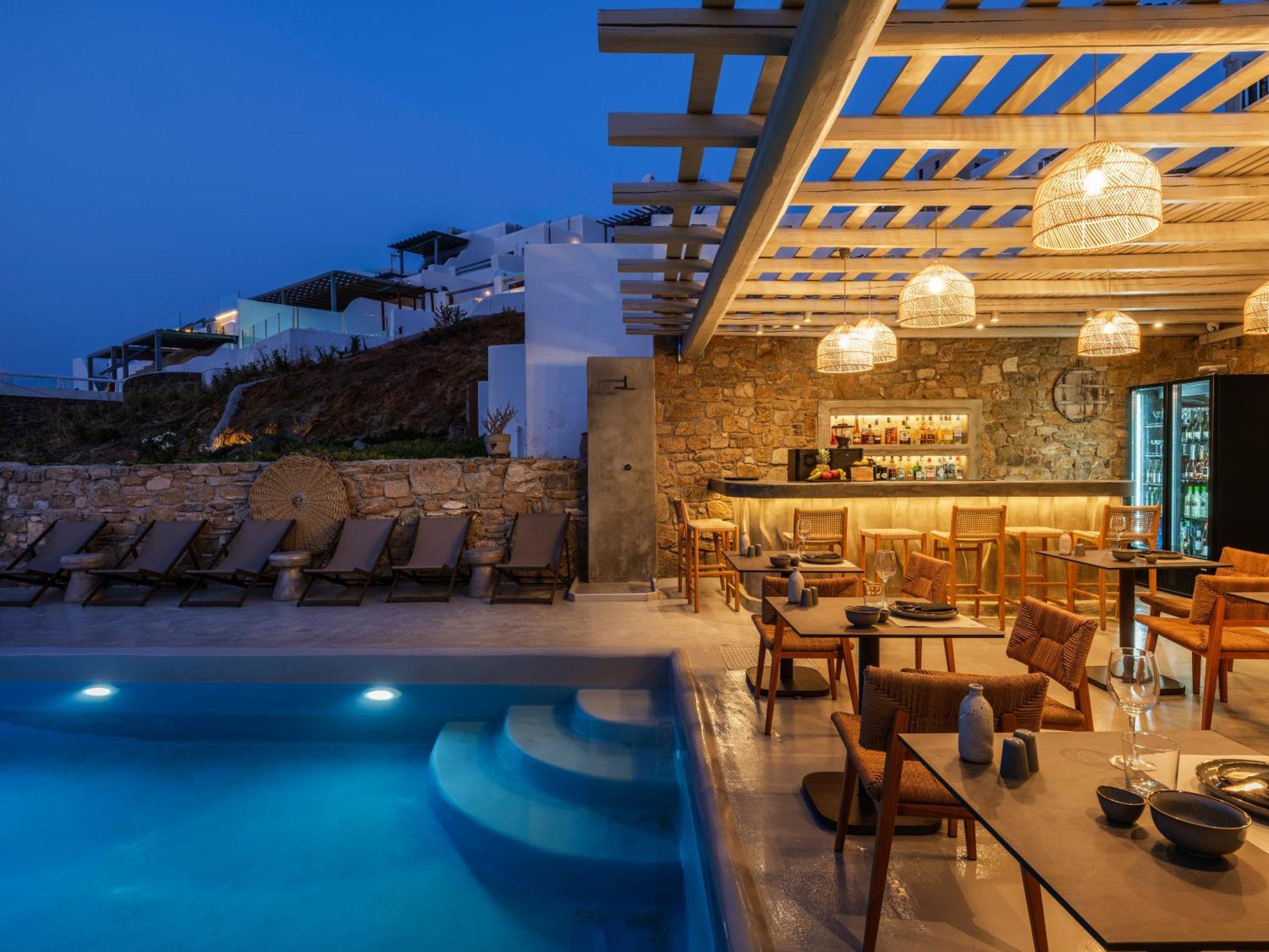 The Mykonist Merchia Beach Villas & Suites Esterno foto