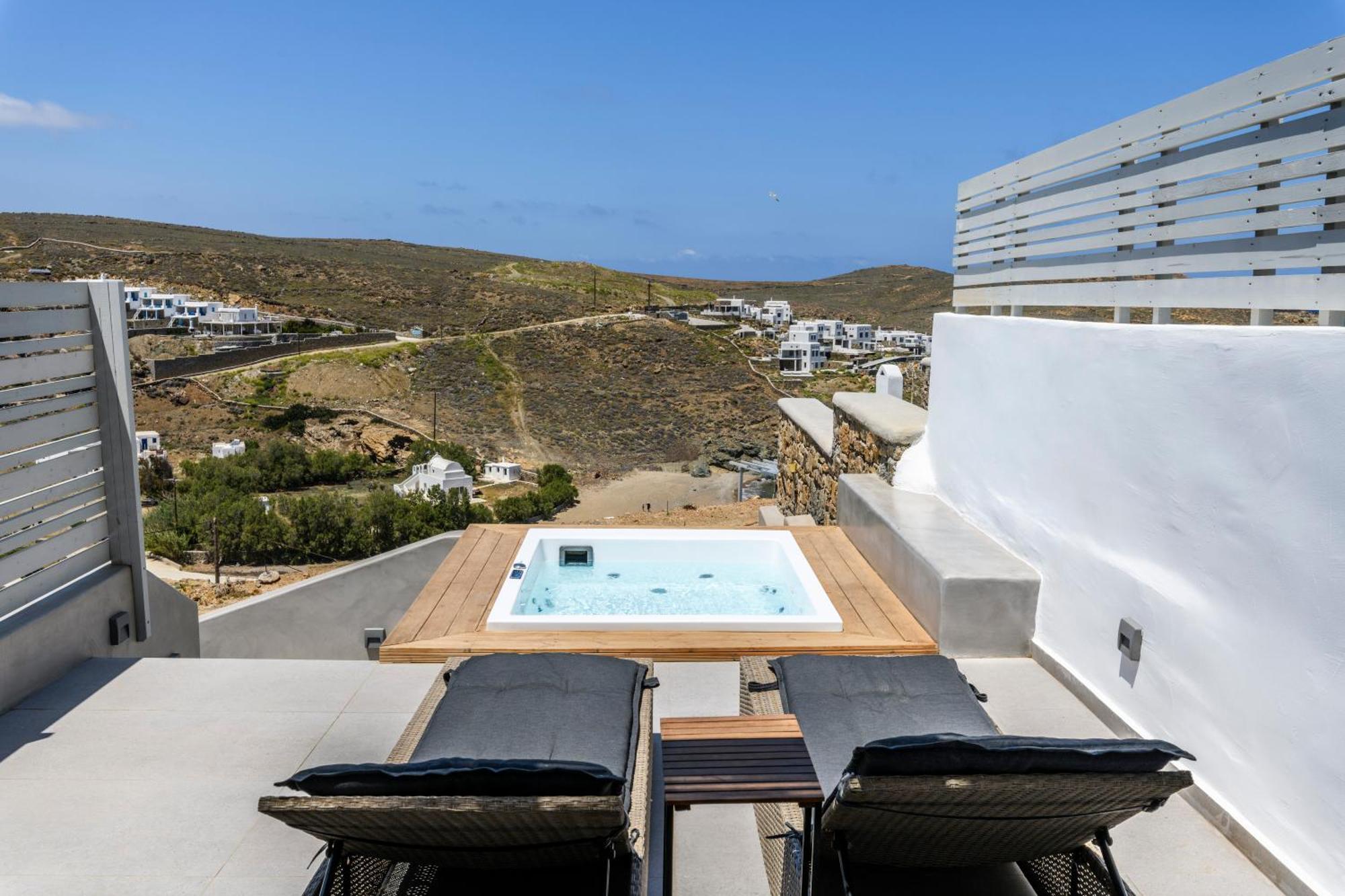 The Mykonist Merchia Beach Villas & Suites Esterno foto