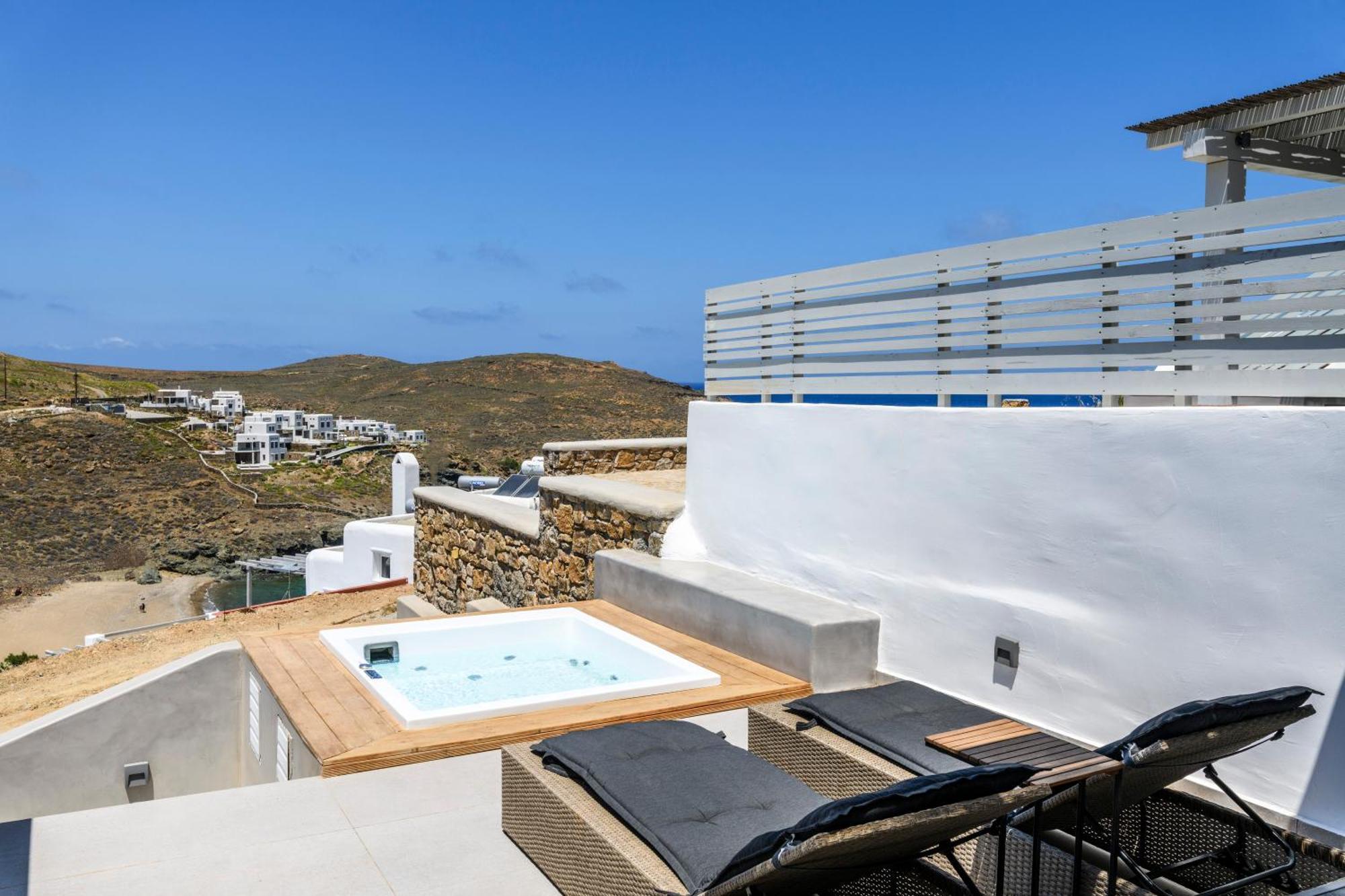 The Mykonist Merchia Beach Villas & Suites Esterno foto
