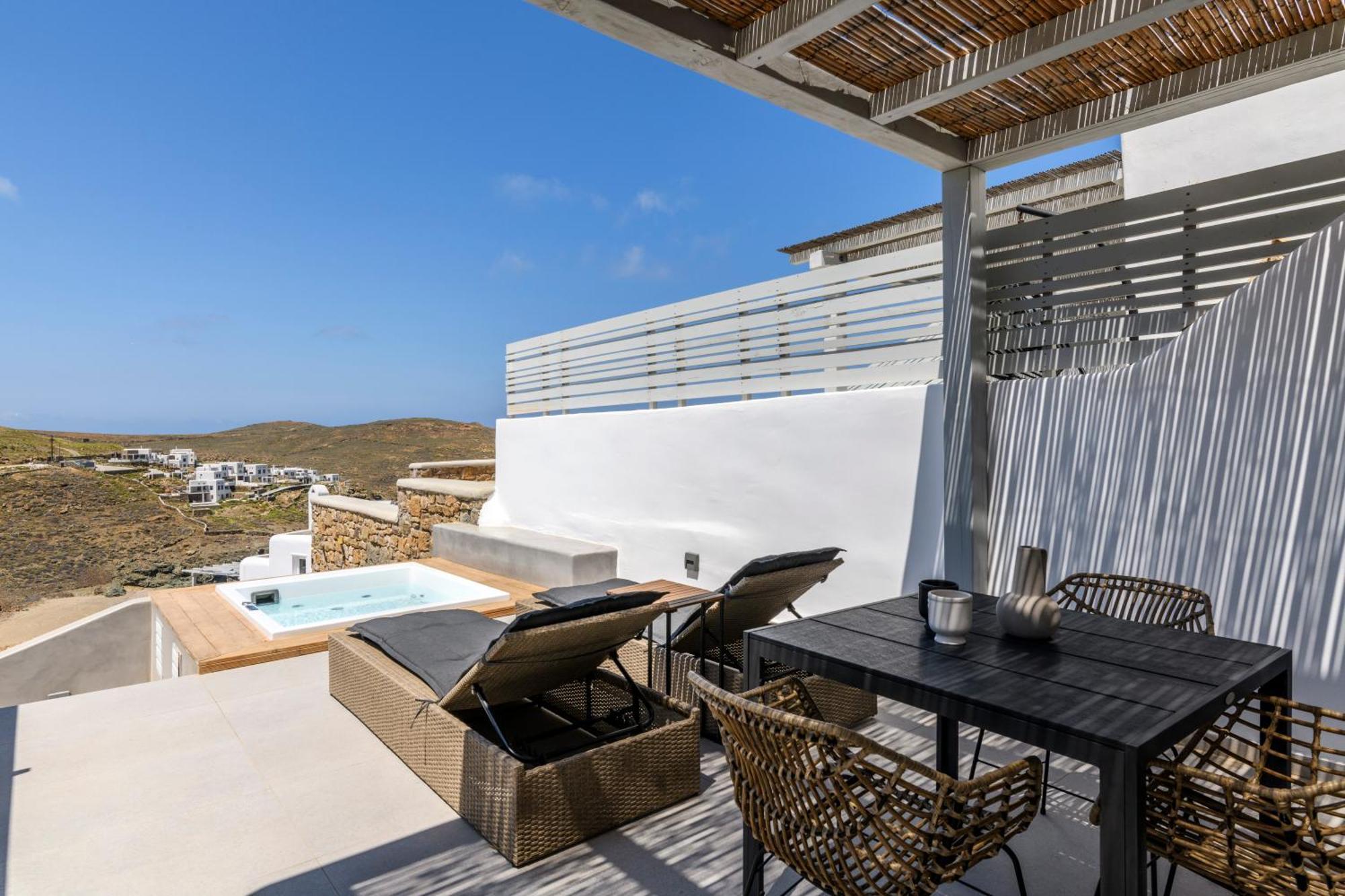 The Mykonist Merchia Beach Villas & Suites Esterno foto