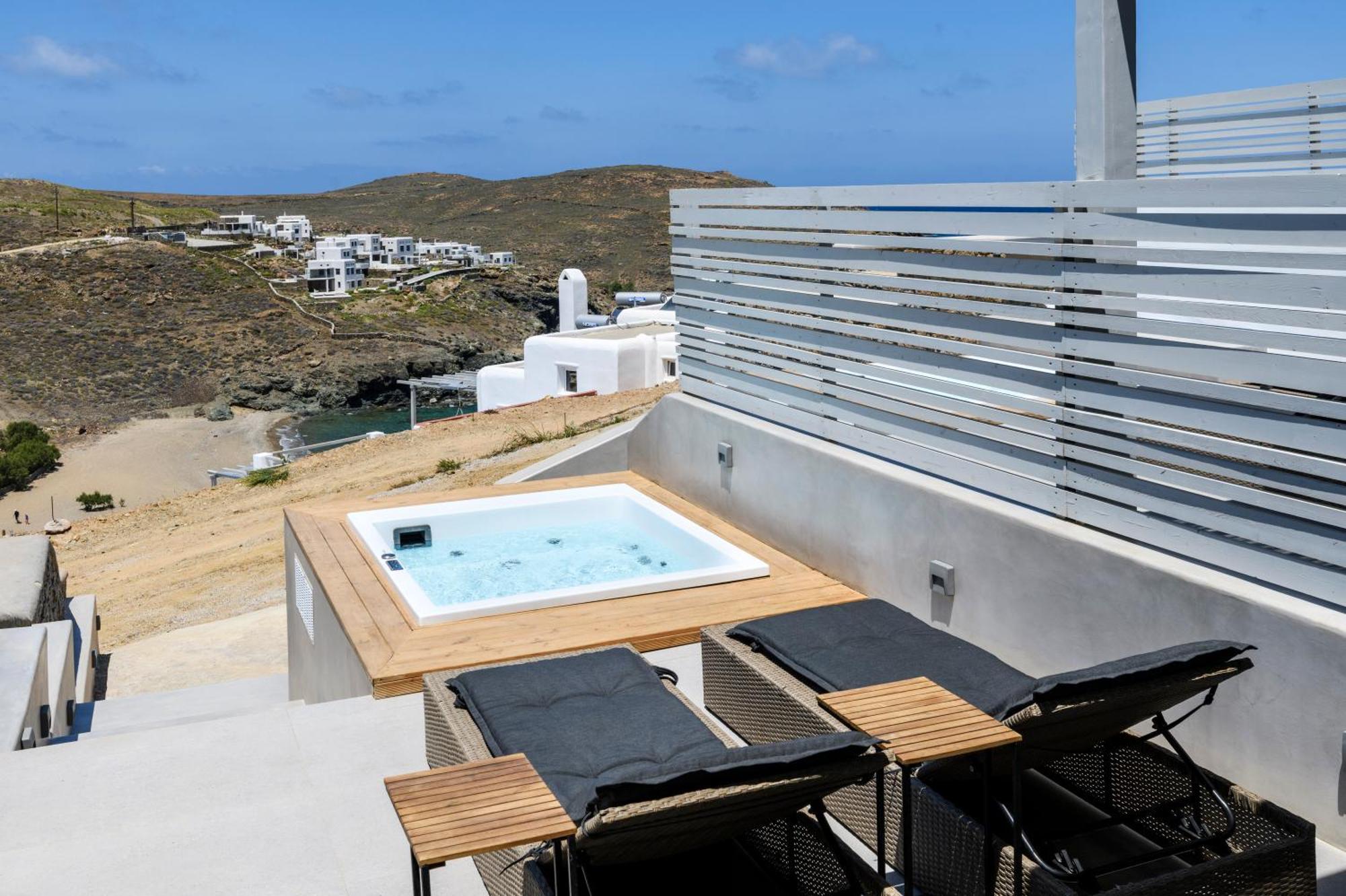 The Mykonist Merchia Beach Villas & Suites Esterno foto