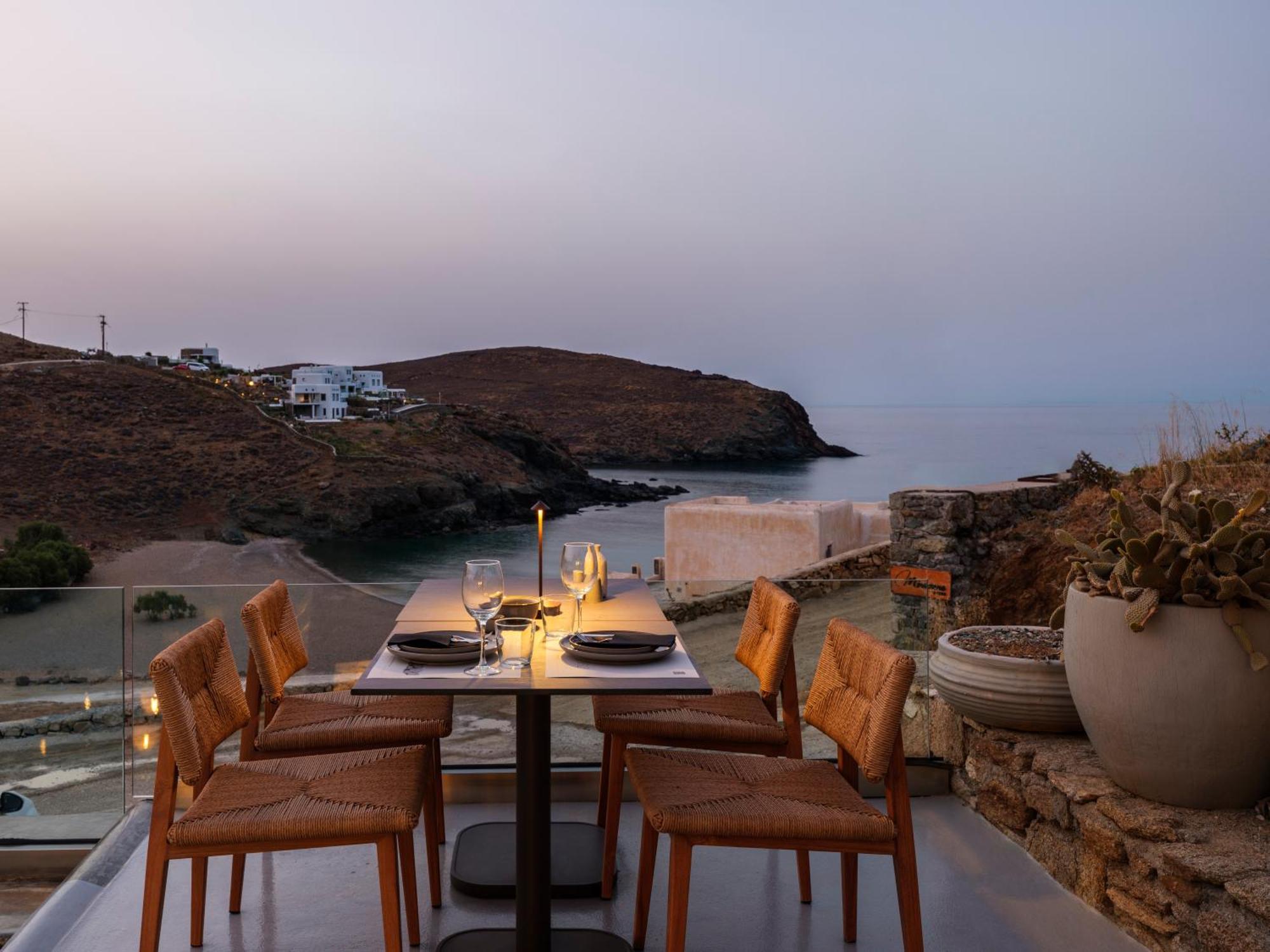 The Mykonist Merchia Beach Villas & Suites Esterno foto