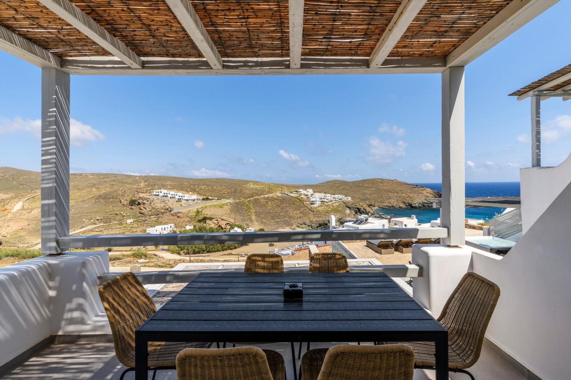 The Mykonist Merchia Beach Villas & Suites Esterno foto