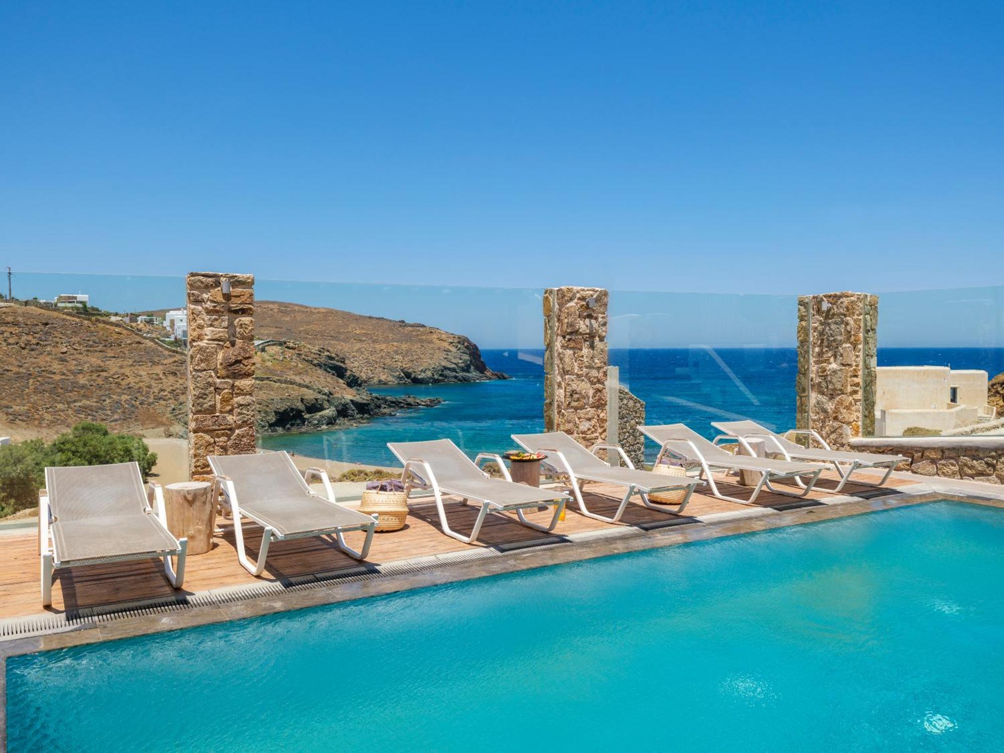 The Mykonist Merchia Beach Villas & Suites Esterno foto