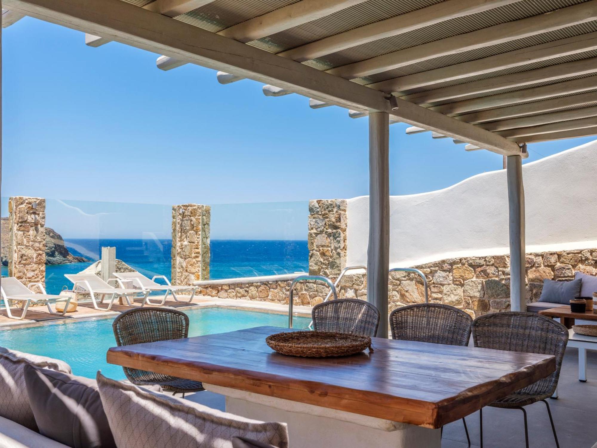 The Mykonist Merchia Beach Villas & Suites Esterno foto