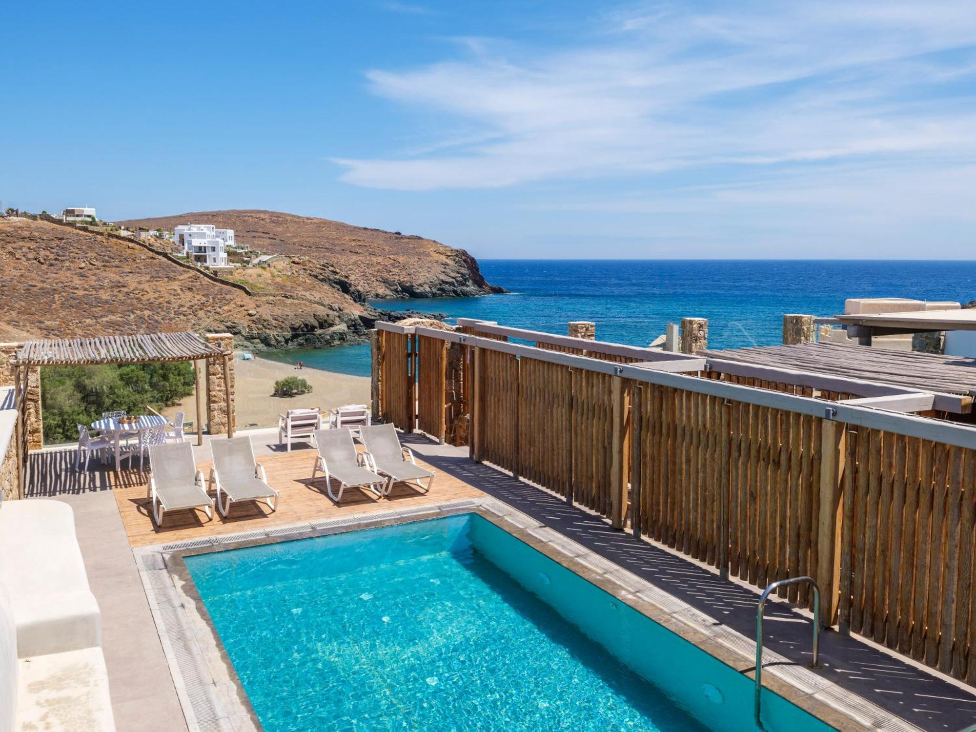 The Mykonist Merchia Beach Villas & Suites Esterno foto